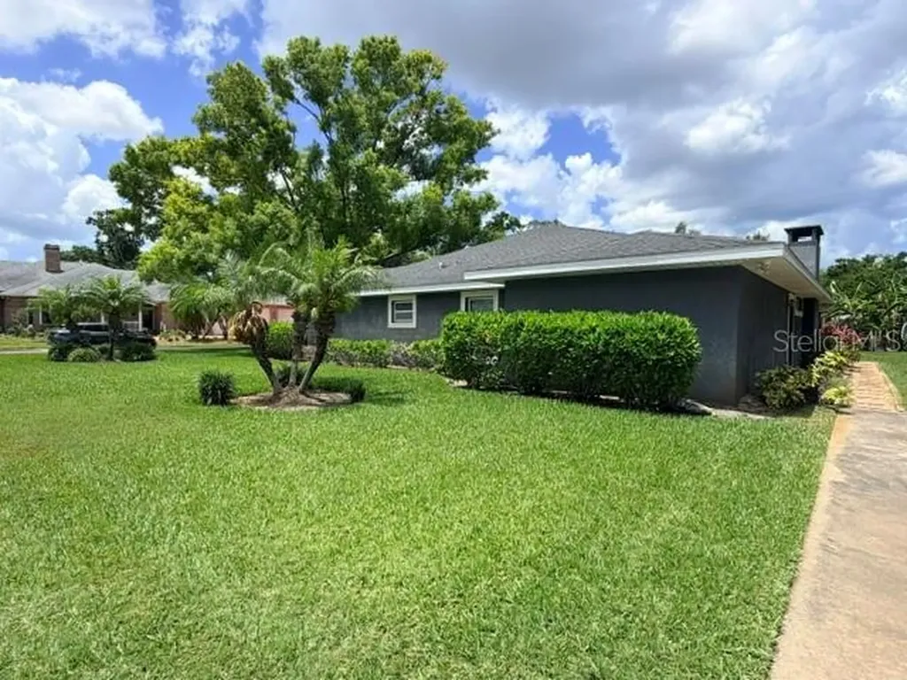 5000 9th Avenue W Bradenton FL 34209