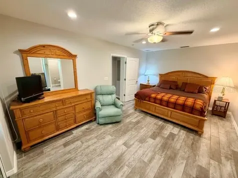 5000 9th Avenue W Bradenton FL 34209