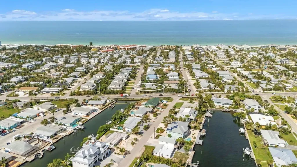 324 64th Street Holmes Beach FL 34217