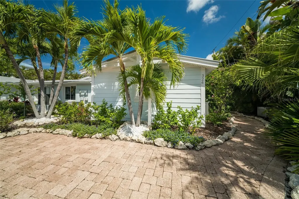 324 64th Street Holmes Beach FL 34217