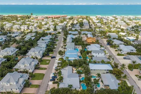 324 64th Street Holmes Beach FL 34217