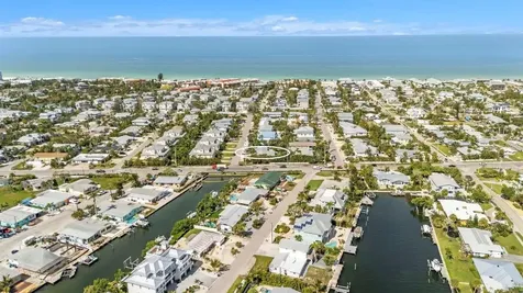 324 64th Street Holmes Beach FL 34217