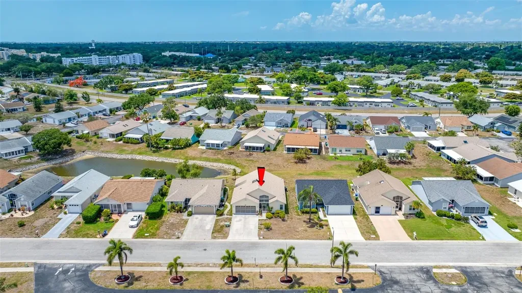 3886 40th Avenue W Bradenton FL 34205
