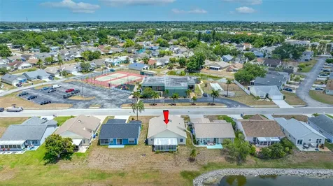 3886 40th Avenue W Bradenton FL 34205
