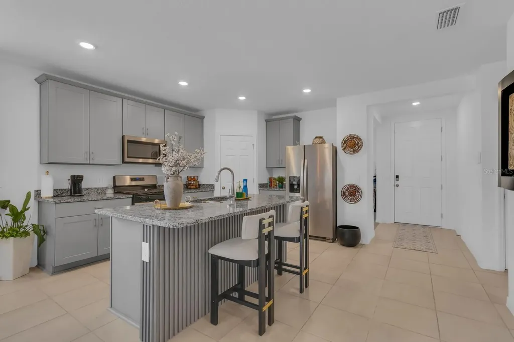 2950 Sunstar Drive St Cloud FL 34772
