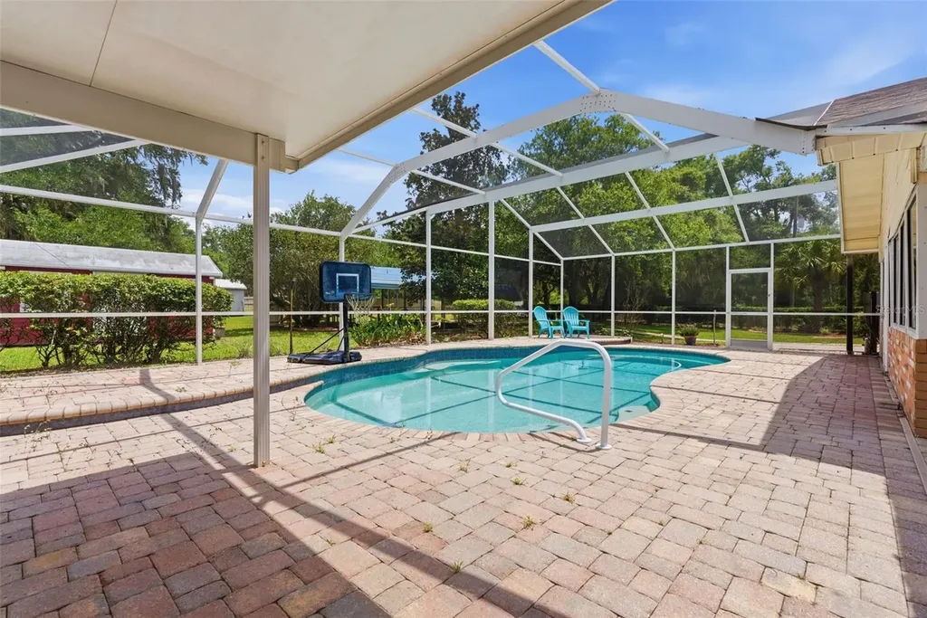 13525 301 Highway N Thonotosassa FL 33592