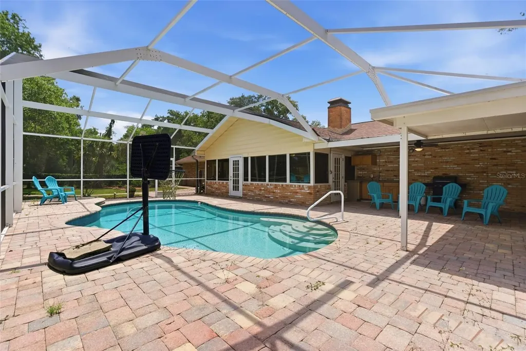 13525 301 Highway N Thonotosassa FL 33592