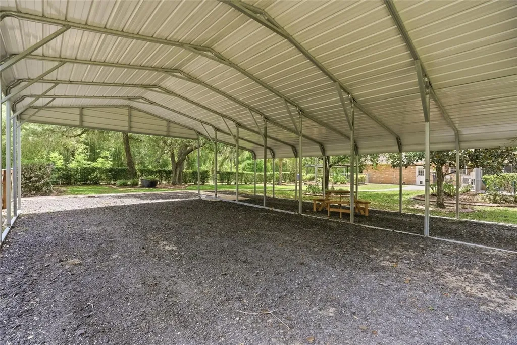 13525 301 Highway N Thonotosassa FL 33592