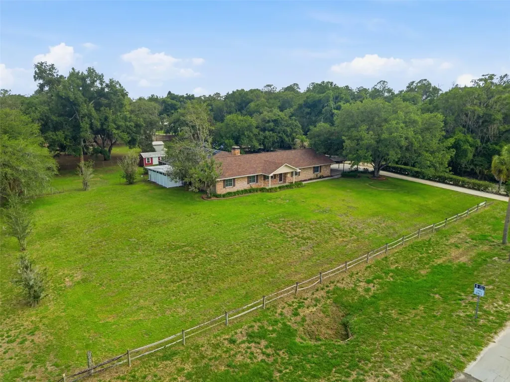 13525 301 Highway N Thonotosassa FL 33592