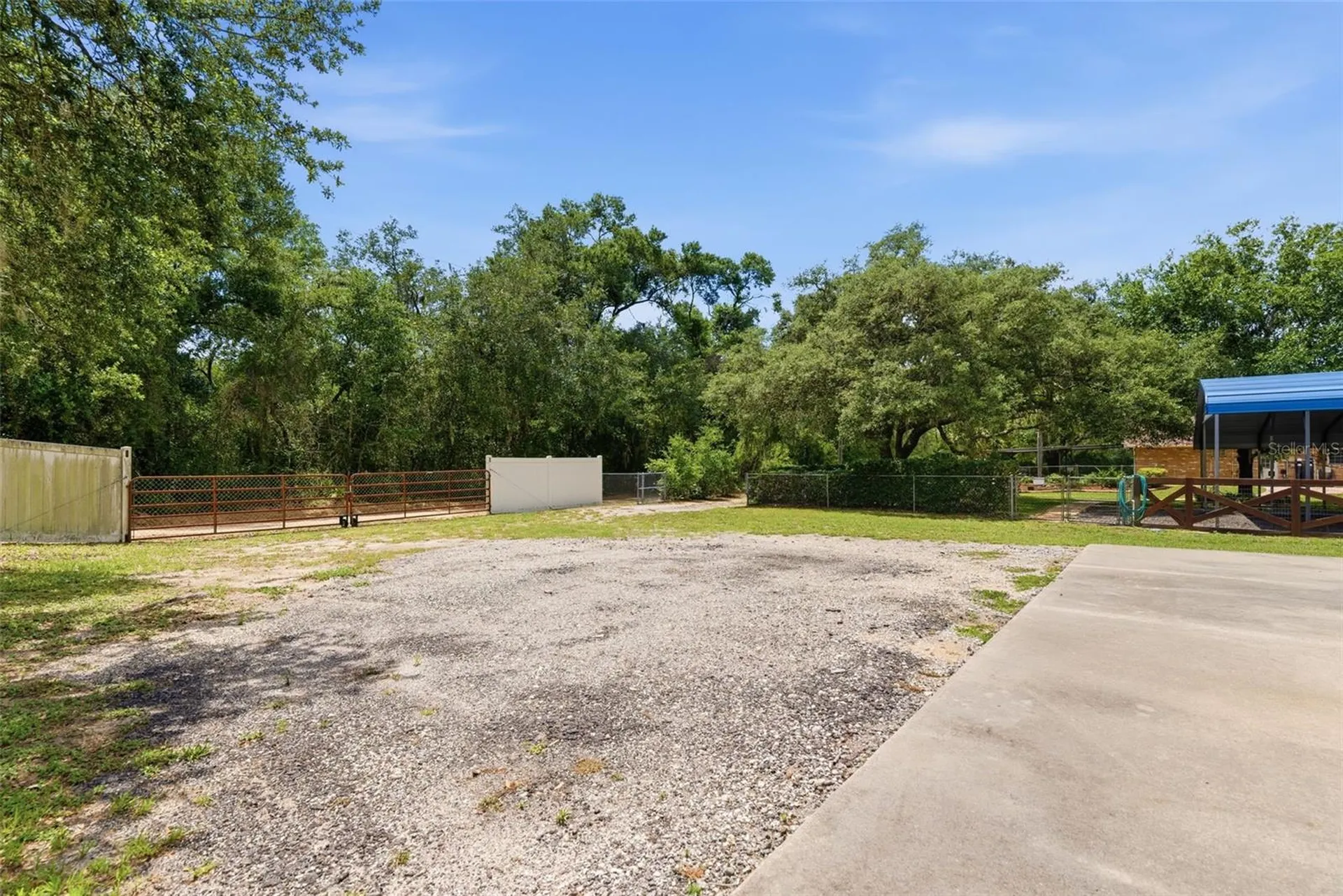 13525 301 Highway N Thonotosassa FL 33592
