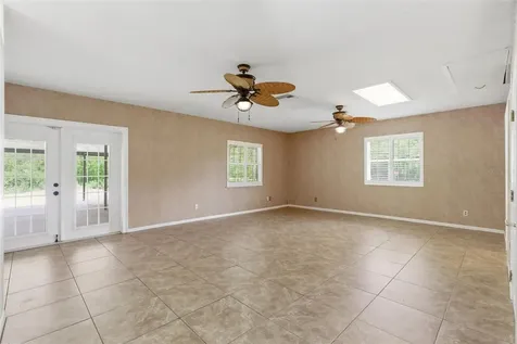13525 301 Highway N Thonotosassa FL 33592