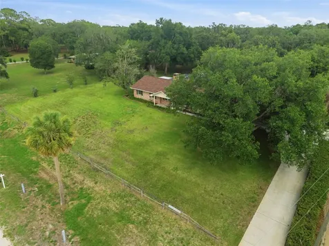 13525 301 Highway N Thonotosassa FL 33592