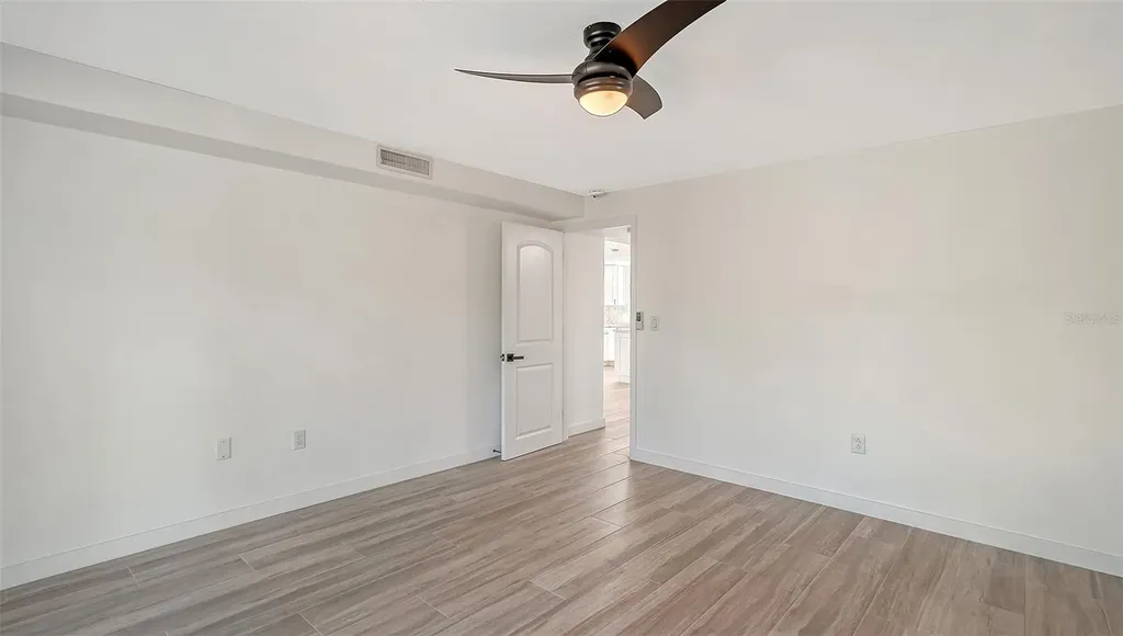 909 Spanish Drive N Longboat Key FL 34228