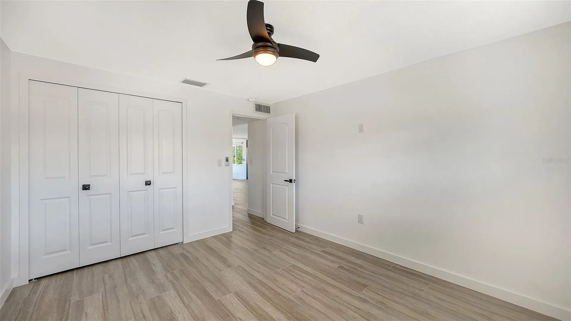 909 Spanish Drive N Longboat Key FL 34228
