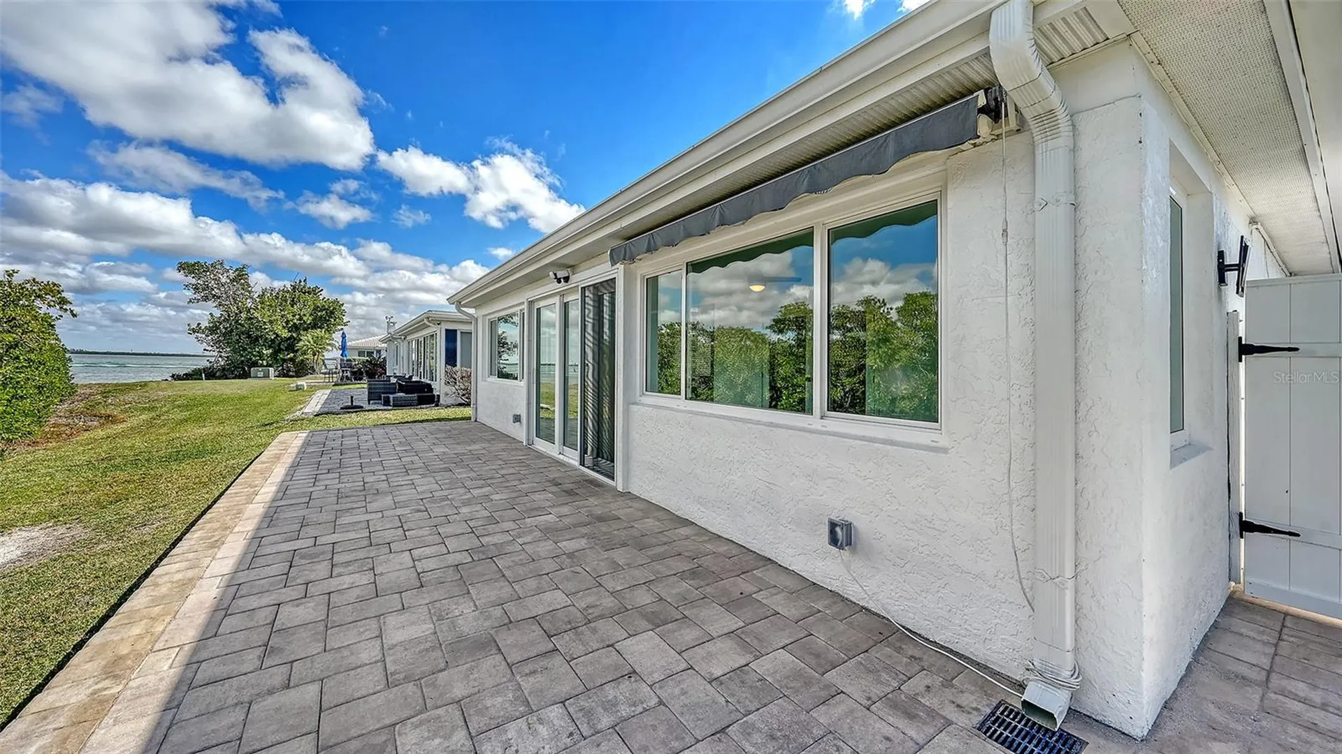 909 Spanish Drive N Longboat Key FL 34228