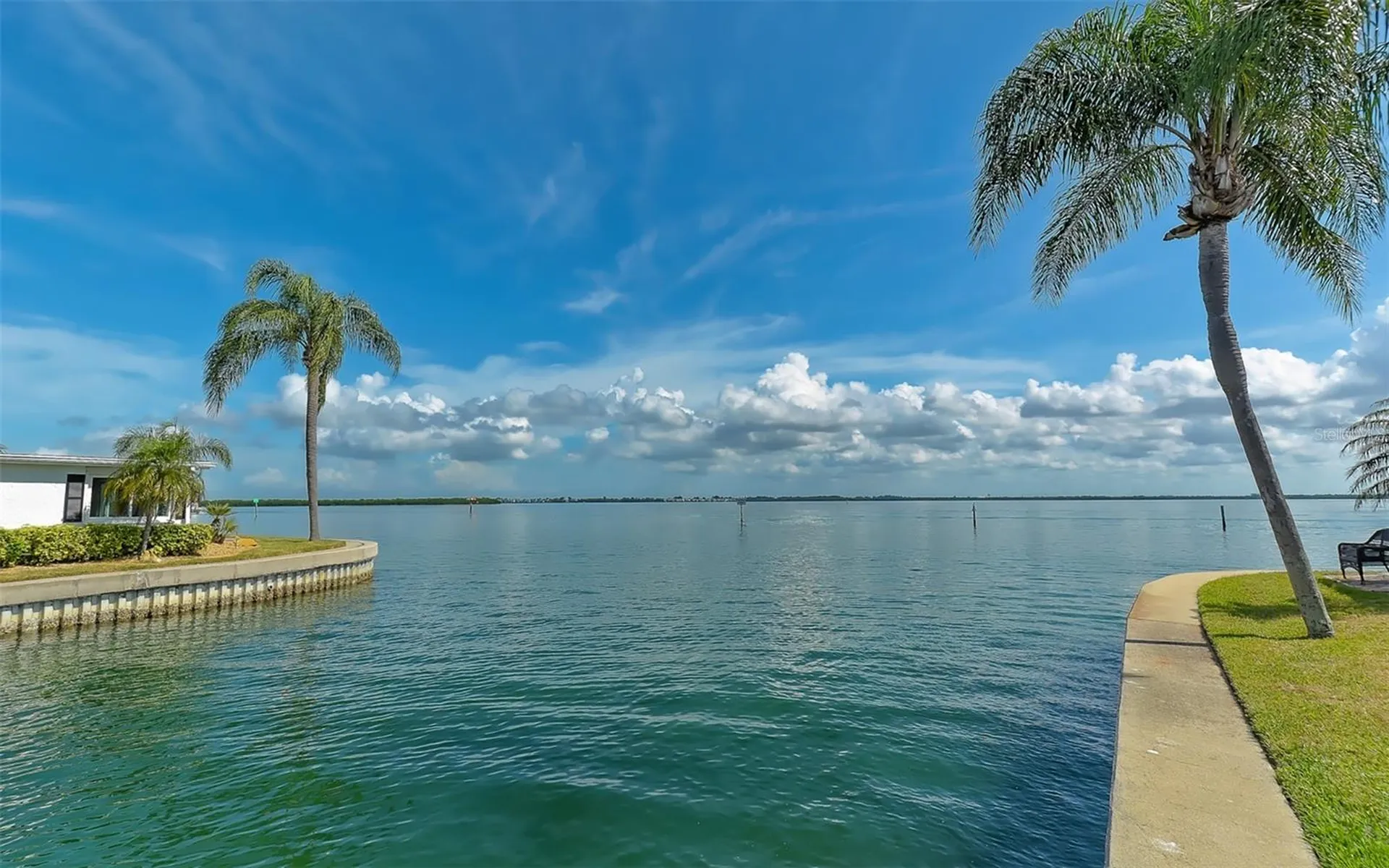909 Spanish Drive N Longboat Key FL 34228