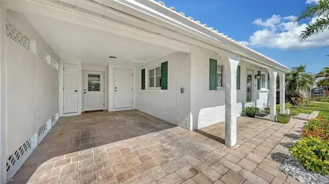 909 Spanish Drive N Longboat Key FL 34228