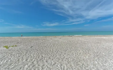909 Spanish Drive N Longboat Key FL 34228