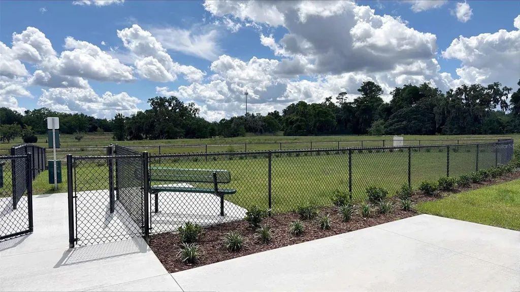 12728 NW 17th Place Newberry FL 32669