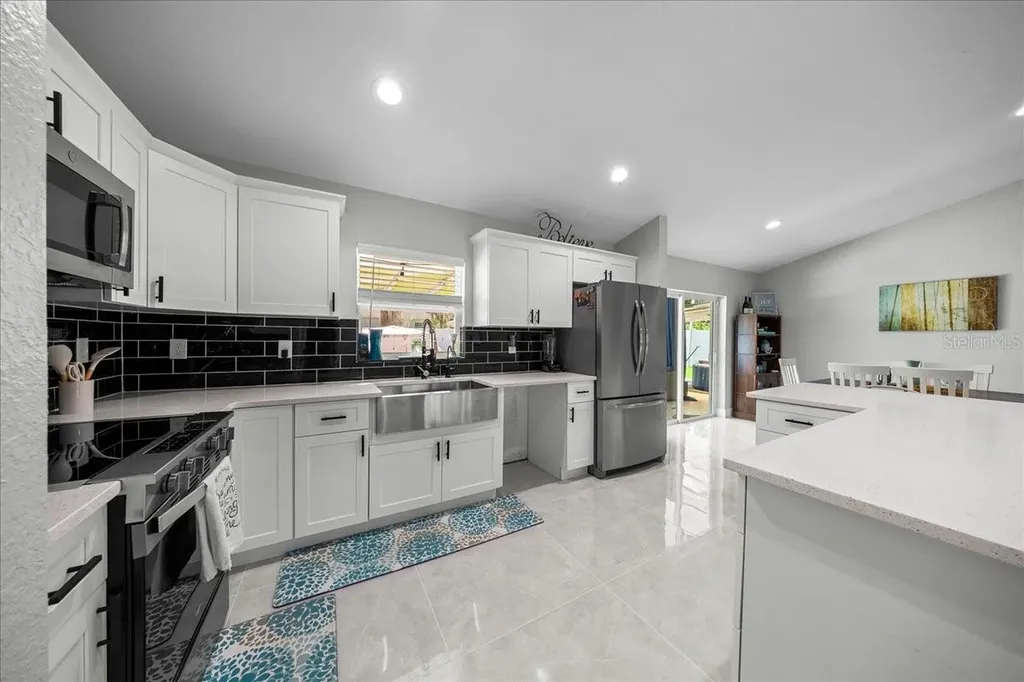 17 Holly Road Ocala FL 34472