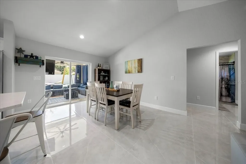 17 Holly Road Ocala FL 34472