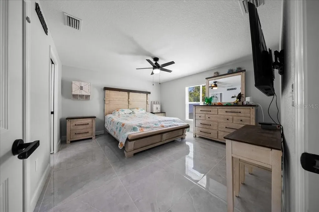17 Holly Road Ocala FL 34472