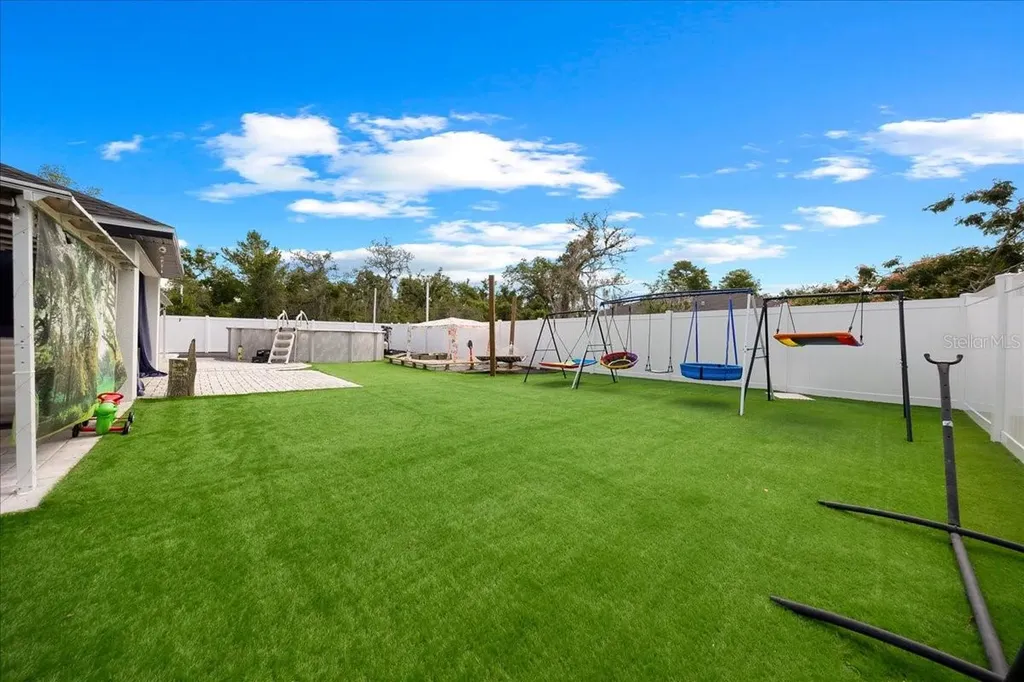 17 Holly Road Ocala FL 34472