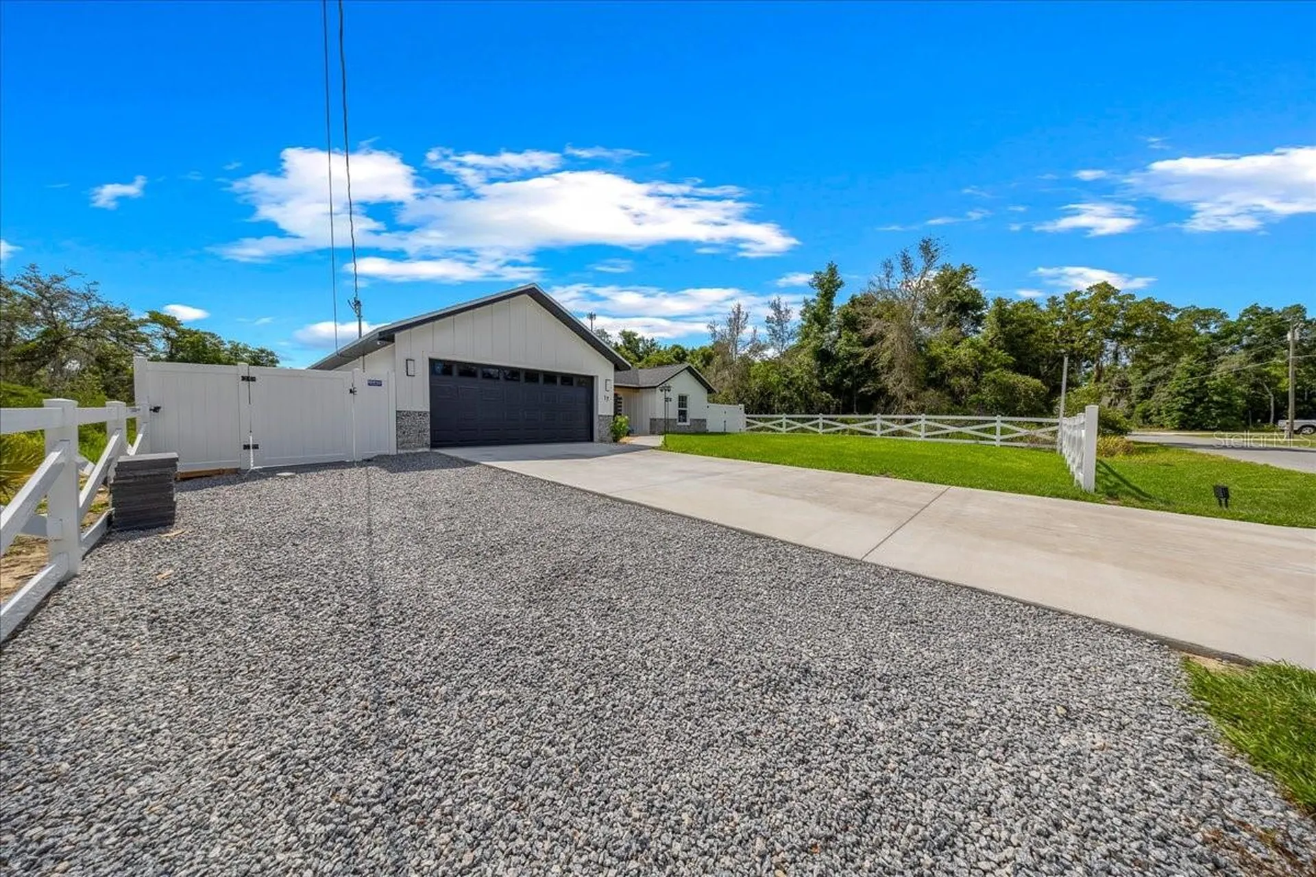 17 Holly Road Ocala FL 34472