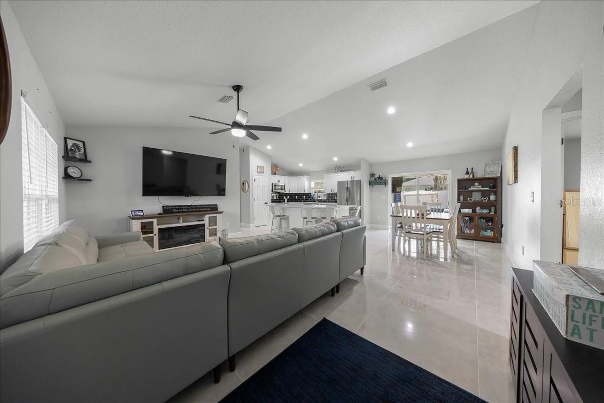 17 Holly Road Ocala FL 34472