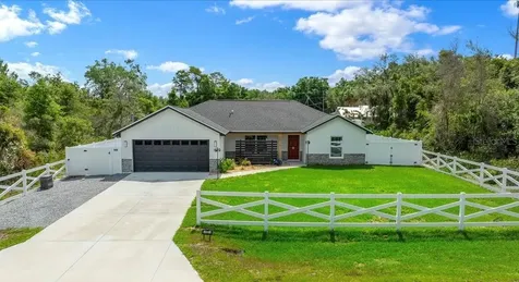 17 Holly Road Ocala FL 34472