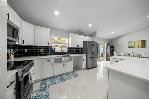 17 Holly Road Ocala FL 34472