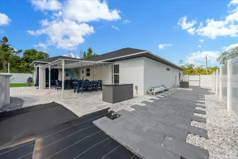 17 Holly Road Ocala FL 34472