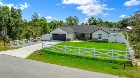 17 Holly Road Ocala FL 34472