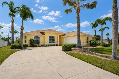 18075 Petoskey Circle Port Charlotte FL 33948