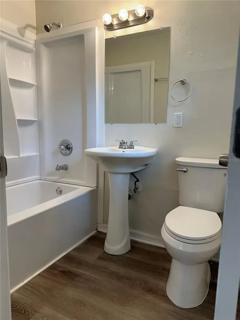 1343 Croyle Drive Orlando FL 32811