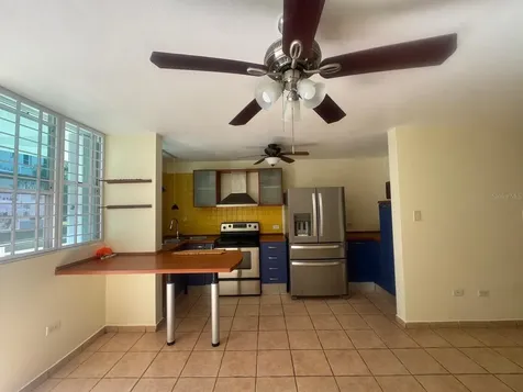 II Los Parillas Loiza PR 00772