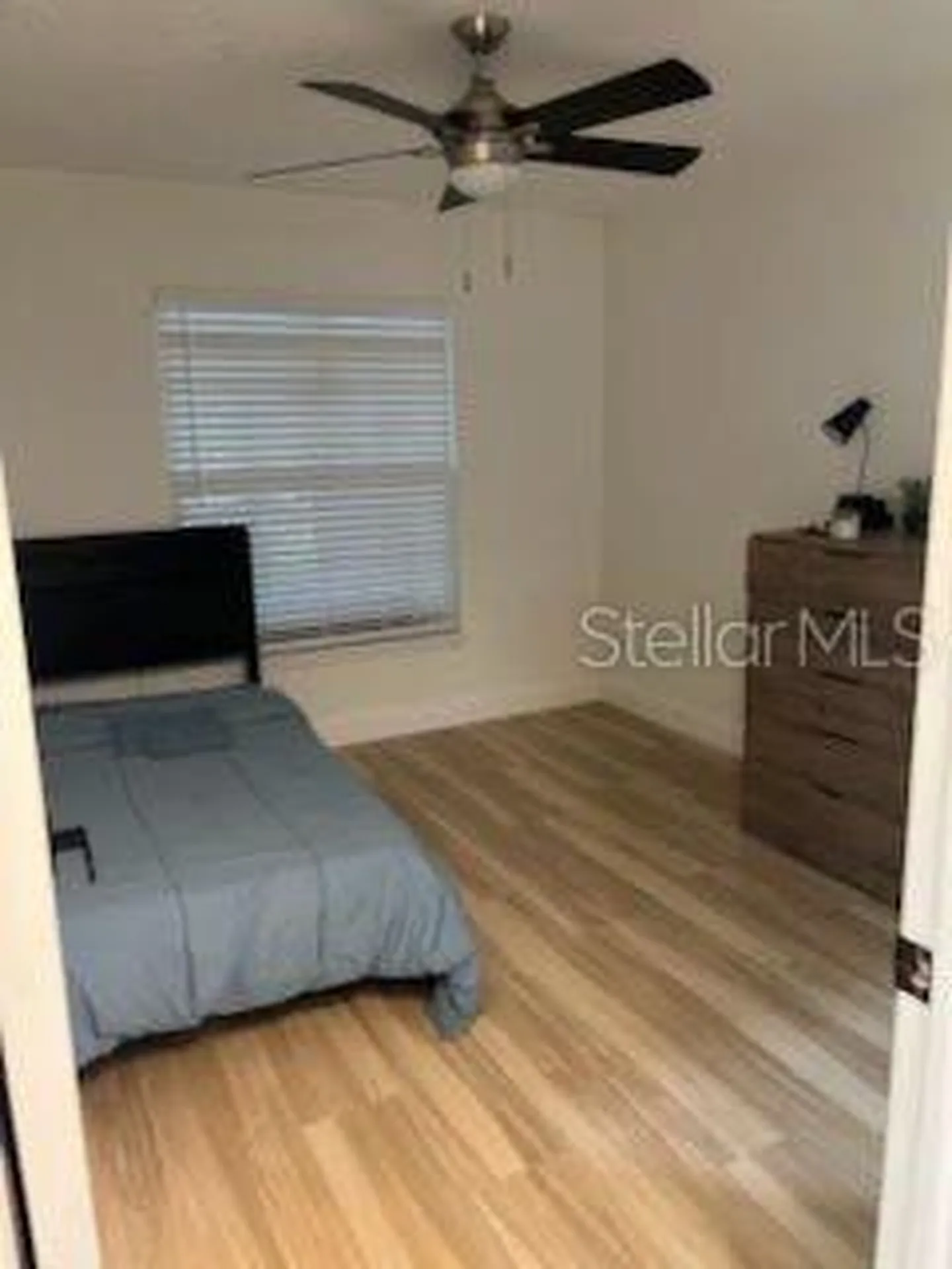 1423A Oak Place Apopka FL 32712
