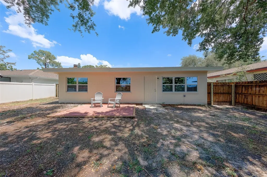 11818 69th Way Largo FL 33773