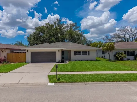 11818 69TH Way Largo FL 33773