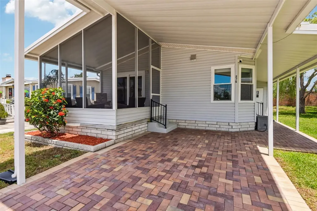 276 Pelican Drive N Oldsmar FL 34677