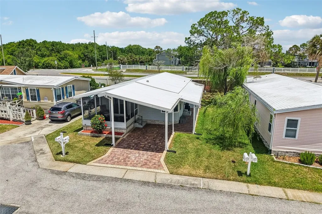 276 Pelican Drive N Oldsmar FL 34677