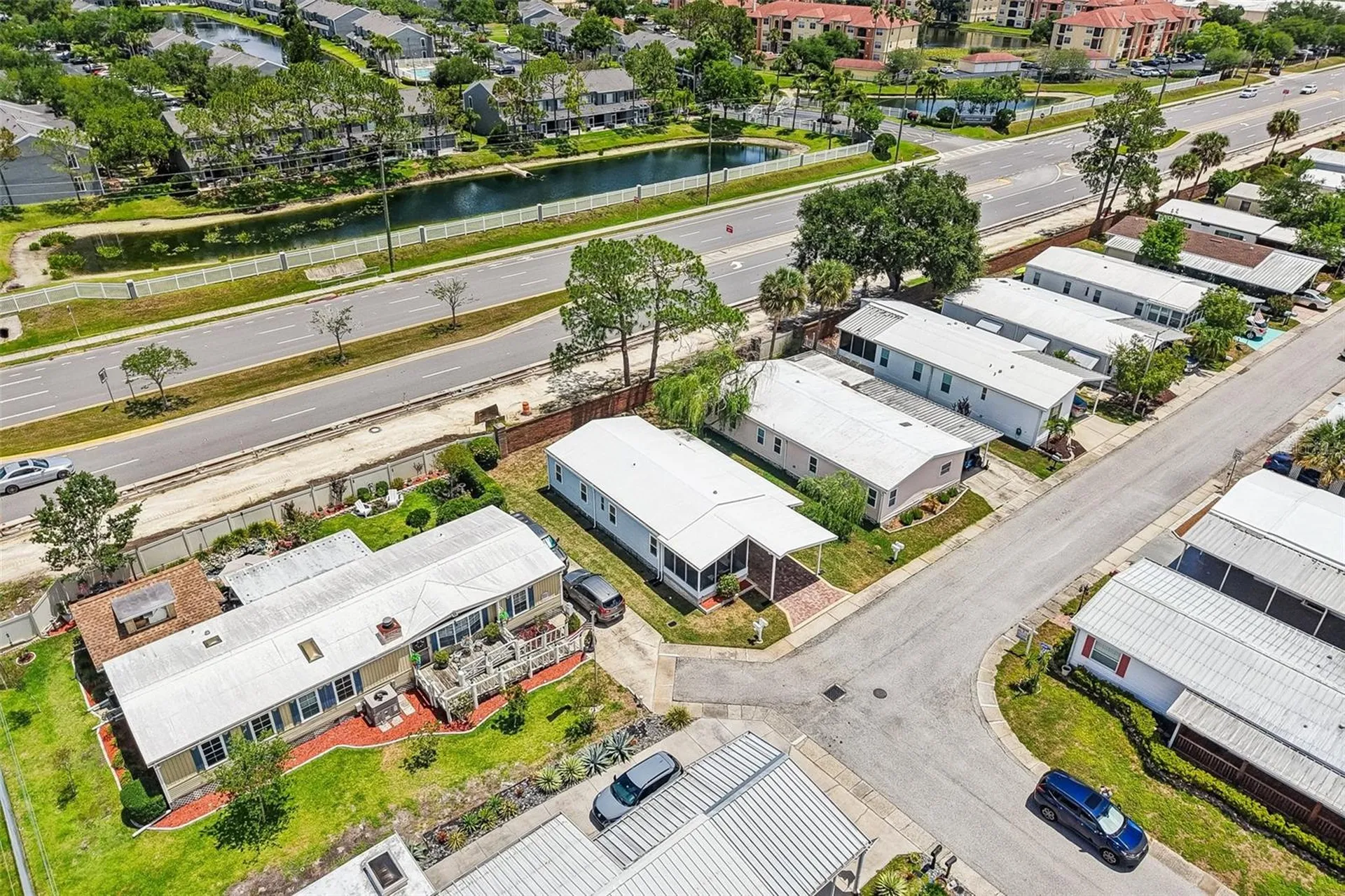 276 Pelican Drive N Oldsmar FL 34677