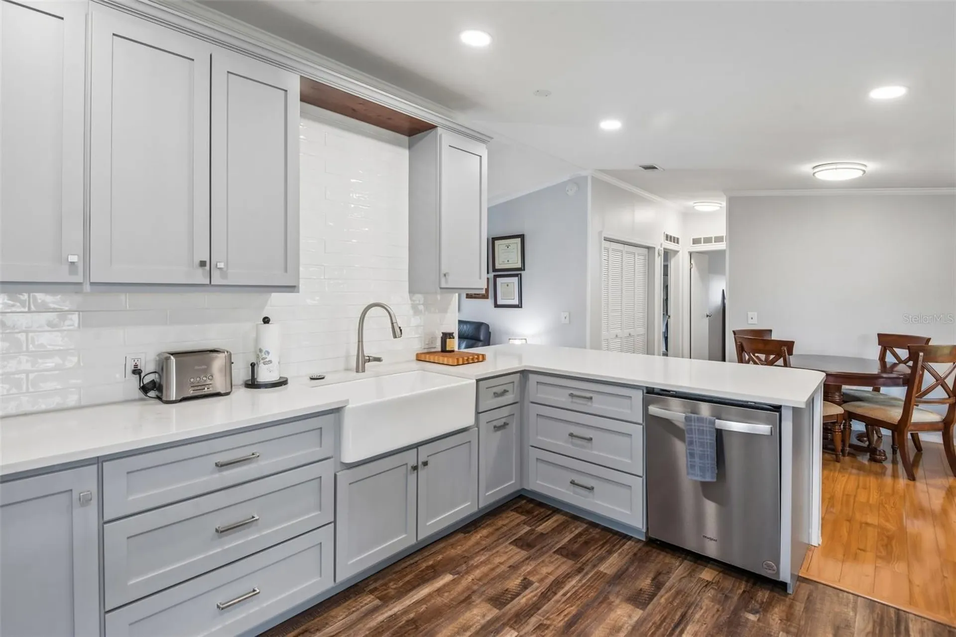 276 Pelican Drive N Oldsmar FL 34677