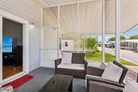 276 Pelican Drive N Oldsmar FL 34677