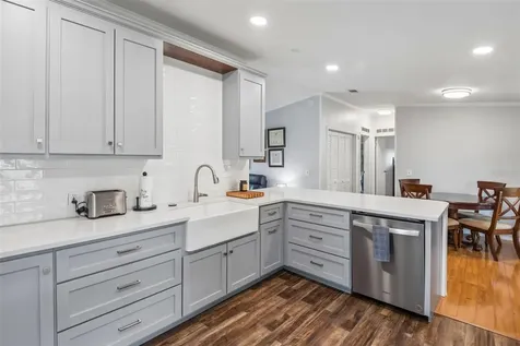 276 Pelican Drive N Oldsmar FL 34677