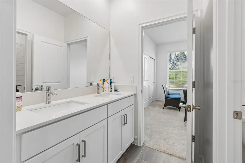18542 Serene Lake Loop Lutz FL 33548