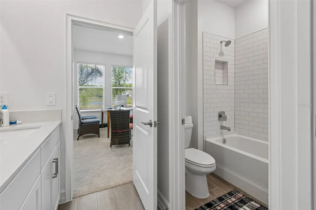 18542 Serene Lake Loop Lutz FL 33548