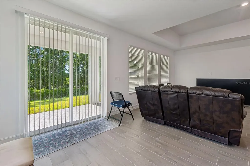 18542 Serene Lake Loop Lutz FL 33548