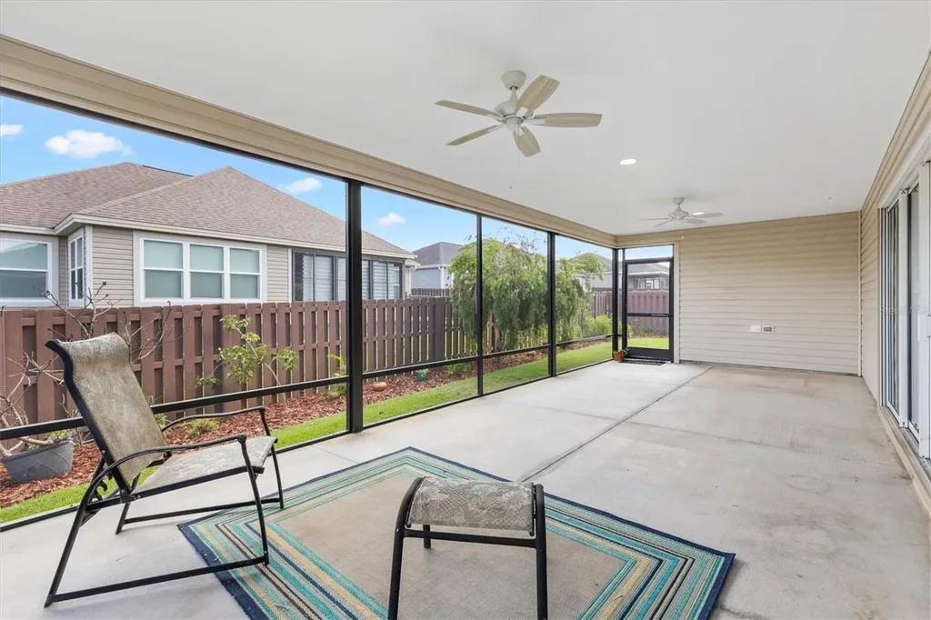 3094 Cichielo Court Oxford FL 34484