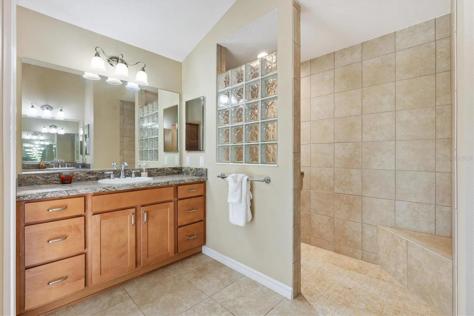 3094 Cichielo Court Oxford FL 34484